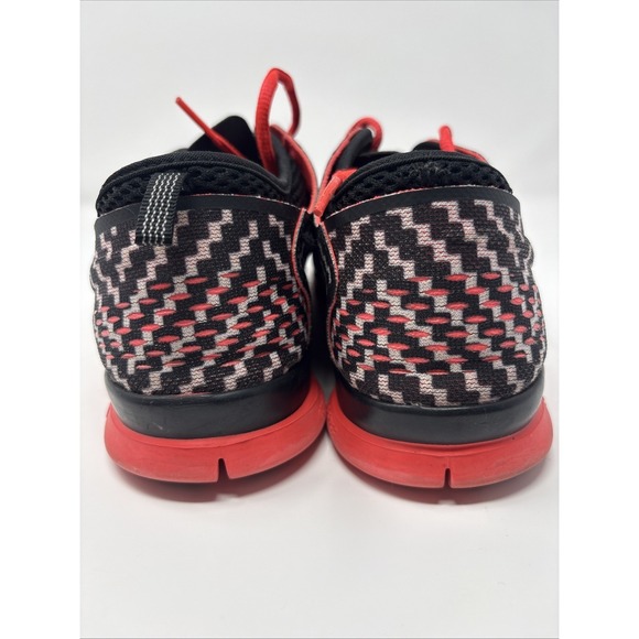 Nike Free Women's Running Shoes Tr Fit 4 RN Flyknit Size 10 Black And Red - Picture 8 of 8